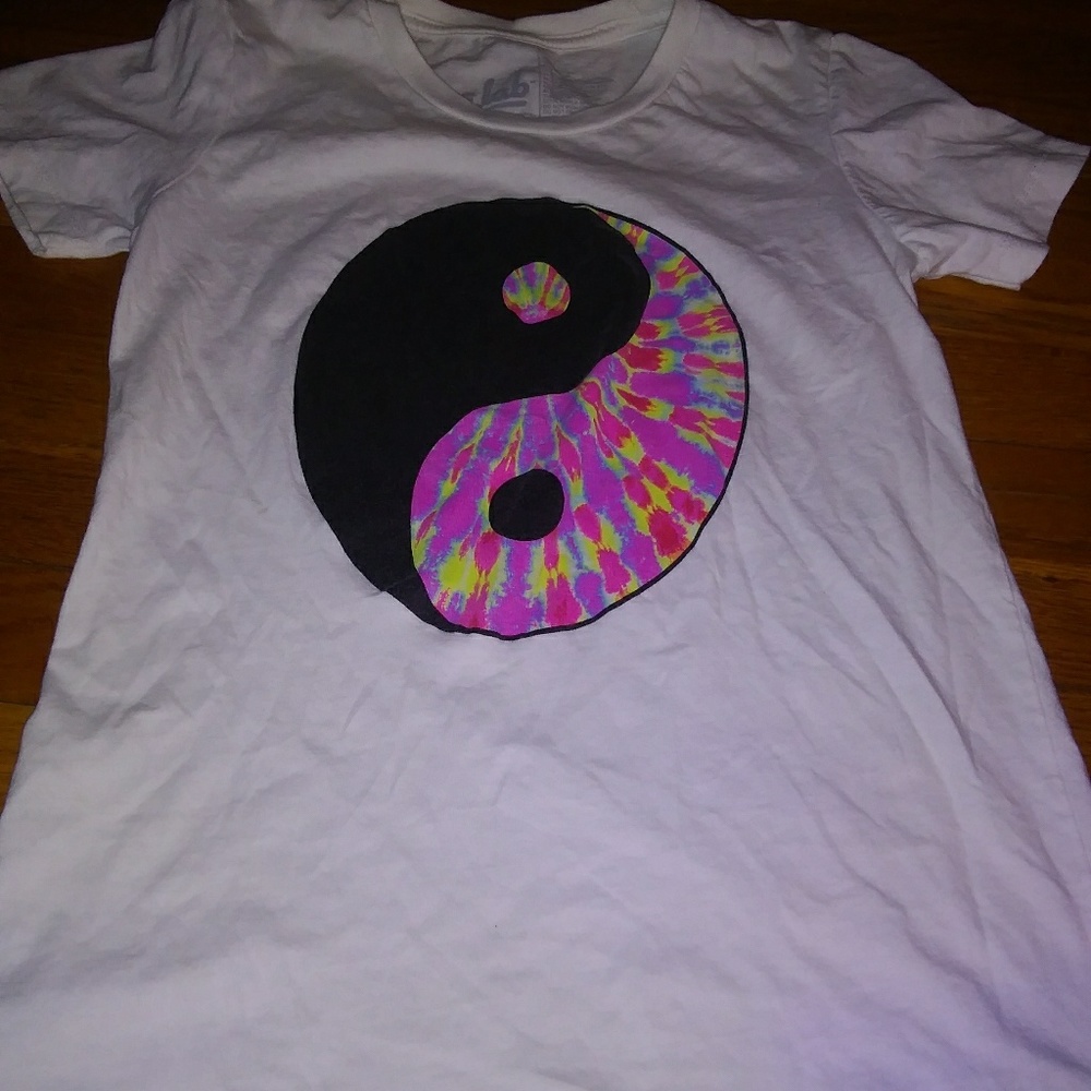Yin yang shirt